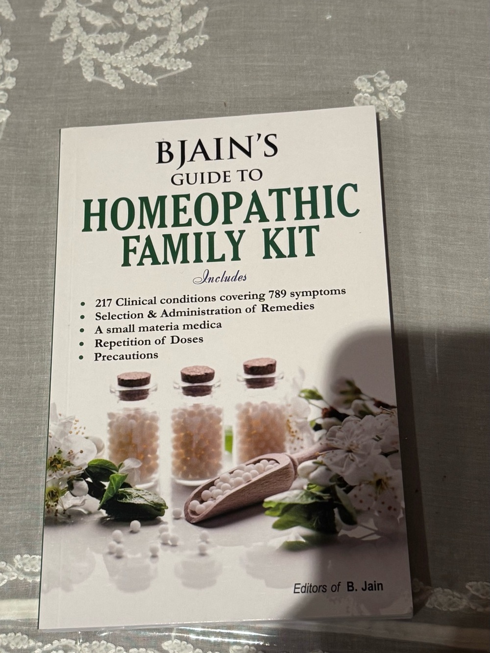 Homeopathic Family Kit Guide Book